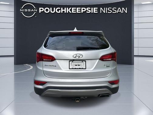Sparkling Silver 2017 Hyundai Santa Fe Sport 2.4L