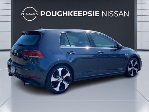 2018 Volkswagen Golf GTI 2.0T S 4-Door