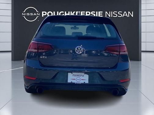 2018 Volkswagen Golf GTI 2.0T S 4-Door
