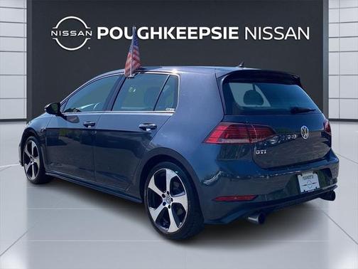 2018 Volkswagen Golf GTI 2.0T S 4-Door
