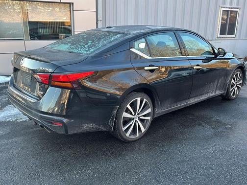 2019 Nissan Altima 2.5 Platinum