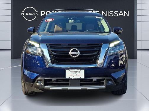 Deep Ocean Blue Pearl 2022 Nissan Pathfinder Platinum 4WD