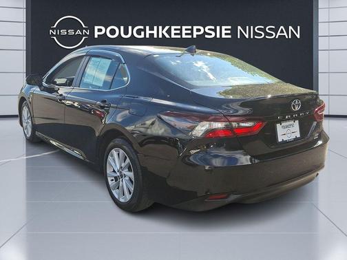 Midnight Black Metallic 2021 Toyota Camry LE