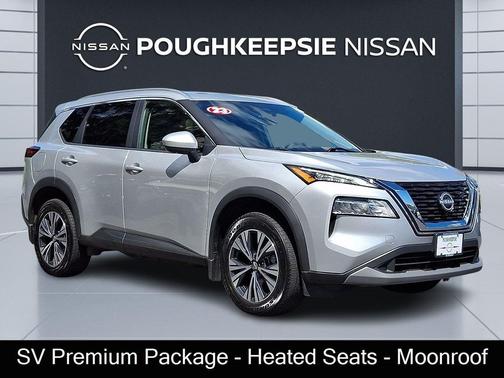 Brilliant Silver Metallic 2023 Nissan Rogue SV