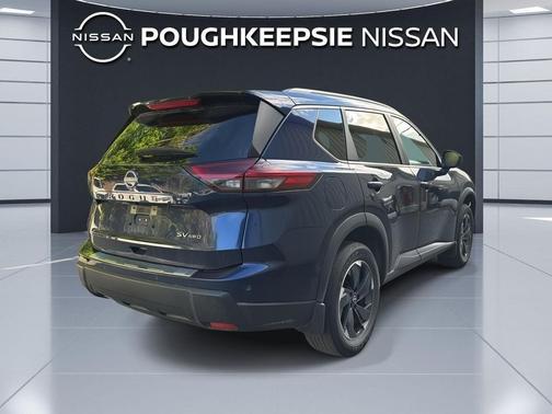 Deep Ocean Blue Pearl 2024 Nissan Rogue SV