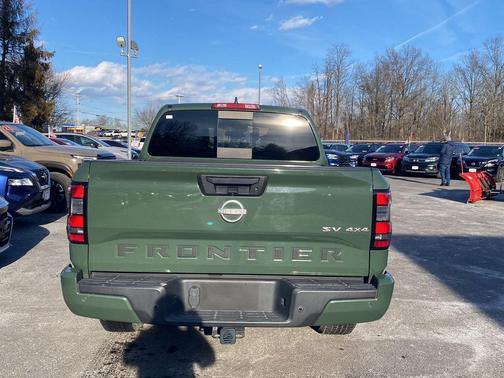 2023 Nissan Frontier SV