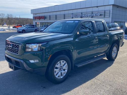 2023 Nissan Frontier SV