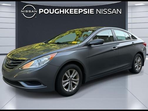 Harbor Gray Metallic 2012 Hyundai SONATA GLS