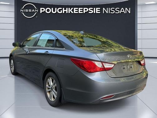Harbor Gray Metallic 2012 Hyundai SONATA GLS