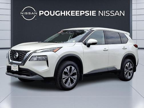 Pearl White Tricoat 2021 Nissan Rogue SV