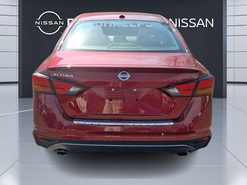 Scarlet Ember Tintcoat 2020 Nissan Altima SR FWD