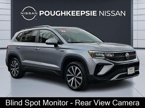 Pyrite Silver Metallic 2022 Volkswagen Taos 1.5T SE
