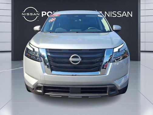 2025 Nissan Pathfinder SV 4WD