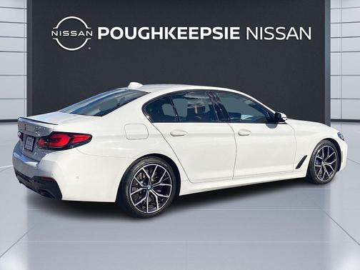 2023 BMW 540 i xDrive