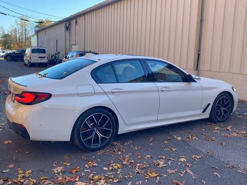 2023 BMW 540 i xDrive