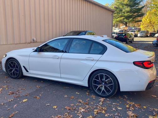 2023 BMW 540 i xDrive