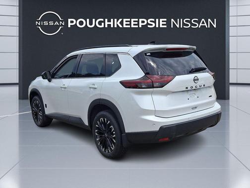 Everest White Pearl Tricoat 2026 Nissan Rogue Dark Armor