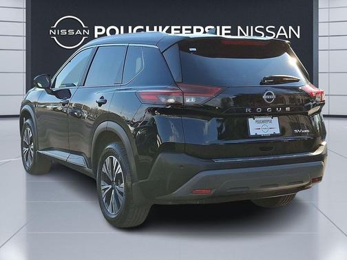 Super Black 2023 Nissan Rogue SV