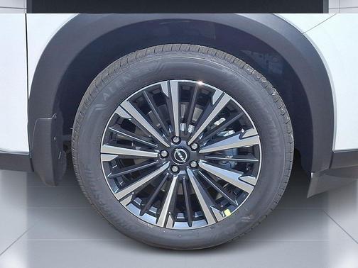 QBE/EVEREST WH 2026 Nissan Pathfinder Platinum