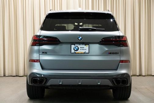 2026 BMW X5 M60i