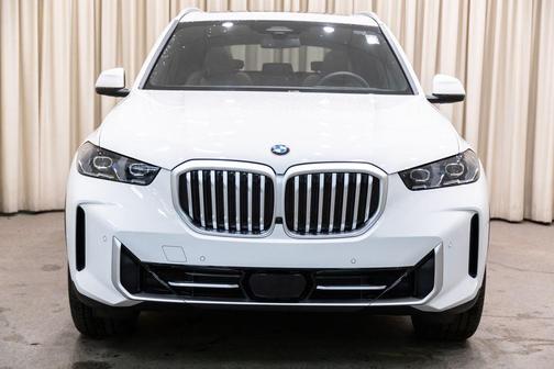 Alpine White 2026 BMW X5 xDrive40i