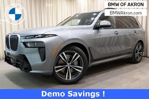 2025 BMW X7 xDrive40i