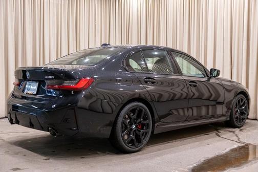 2026 BMW 330 I XDrive NA