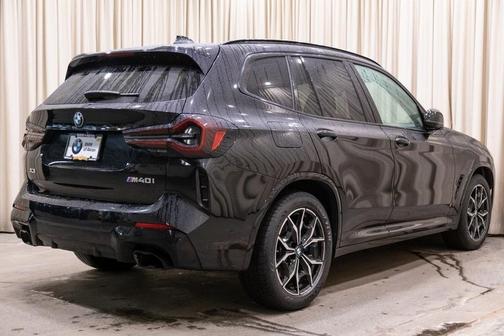 2023 BMW X3 M40i