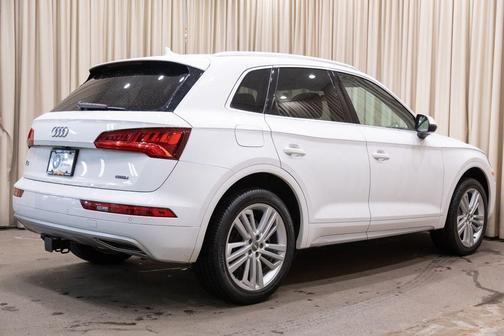 Ibis White 2019 Audi Q5 2.0T Premium Plus