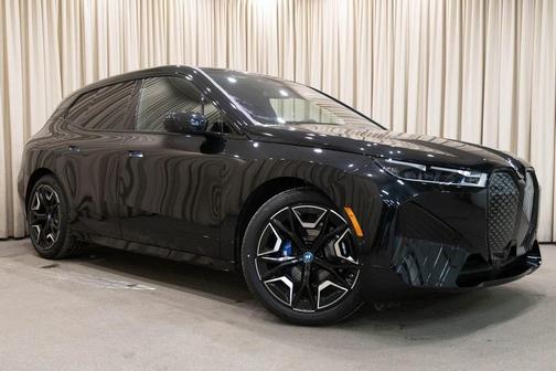 2025 BMW iX M60