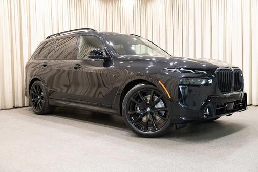 2026 BMW X7 M60i