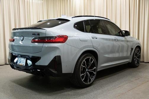 2022 BMW X4 M AWD
