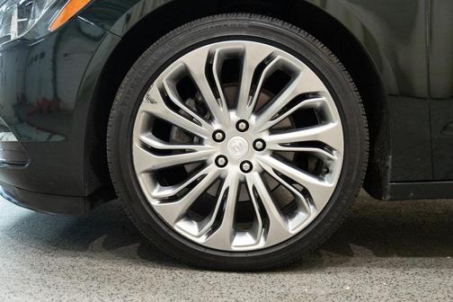 2017 Buick LaCrosse Essence