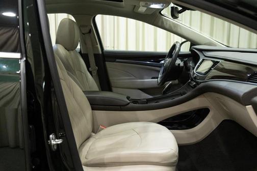 2017 Buick LaCrosse Essence