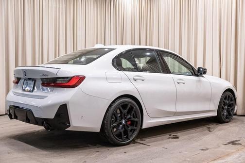 2026 BMW 330 I XDrive NA