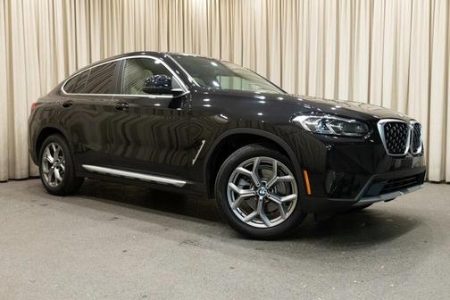 2023 BMW X4 xDrive30i