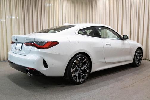 2026 BMW 430 i xDrive