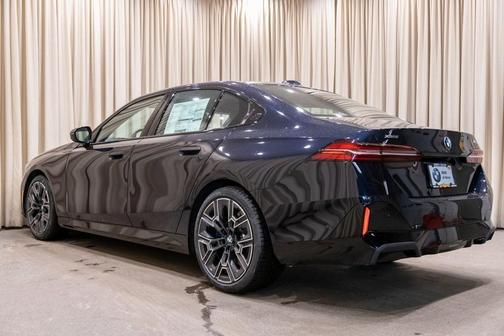 2026 BMW 530 i xDrive