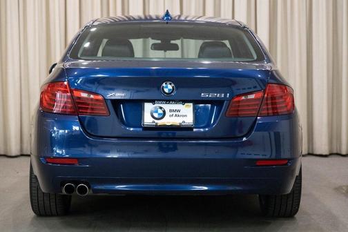 2016 BMW 528 i xDrive
