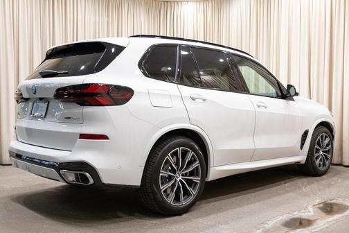 2026 BMW X5 PHEV xDrive50e