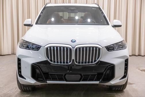 2026 BMW X5 PHEV xDrive50e