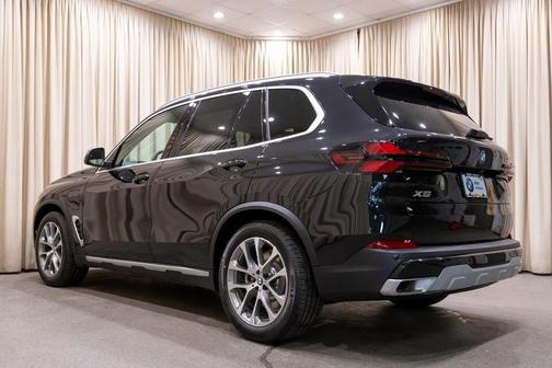 2026 BMW X5 PHEV xDrive50e