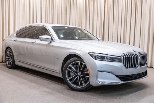 Glacier Silver Metallic 2020 BMW 750 i xDrive