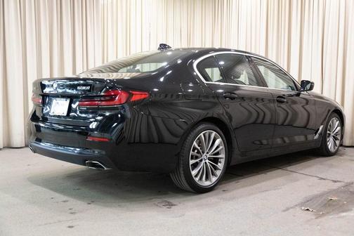 2022 BMW 530 i xDrive