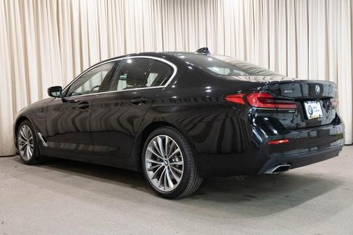 2022 BMW 530 i xDrive