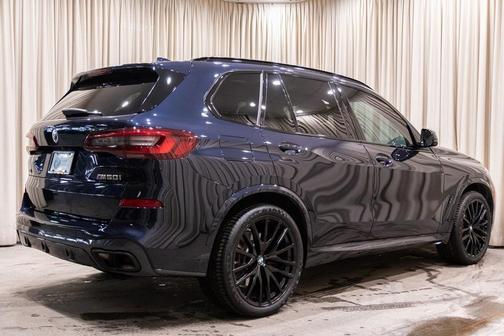 2023 BMW X5 M50i
