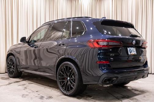 2023 BMW X5 M50i