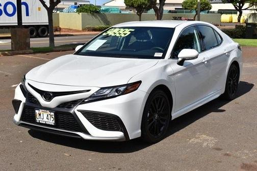 Photo 1 of 40 of 2022 Toyota Camry XSE