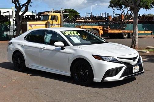 Photo 3 of 40 of 2022 Toyota Camry XSE