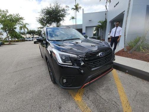 Crystal Black Silica 2024 Subaru Forester Sport